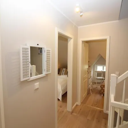 House Reetdachhaus House 1 Сasa de vacaciones *