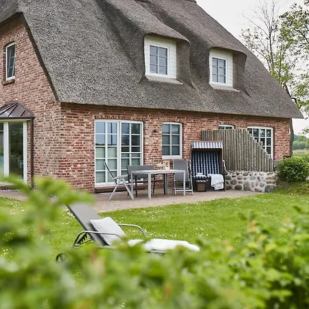 House Reetdachhaus House 1 Tating
