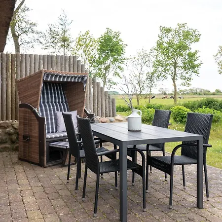 House Reetdachhaus House 1 Semesterbostad *
